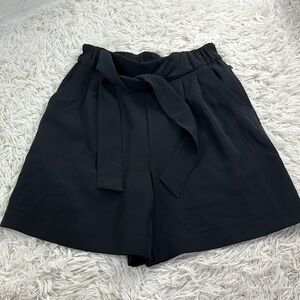 Lululemon Noir Short 5.5" Black